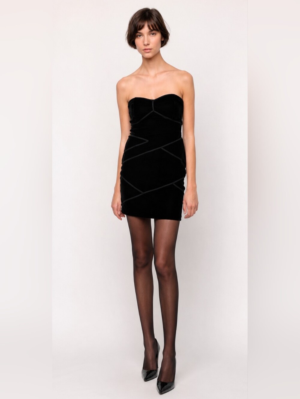 Anthropologie Silenceโ+ Noise Plum Velvet Strapless Cocktail Dress